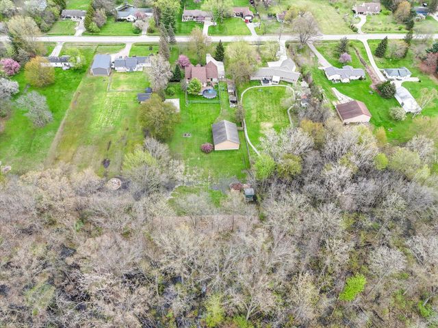 6453 Johnson Road, Flushing, MI 48433