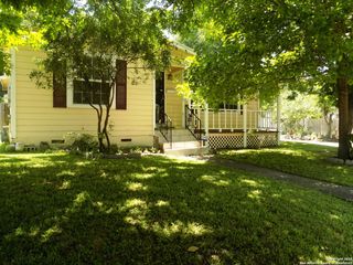 636 W Norwood, San Antonio, TX 78212