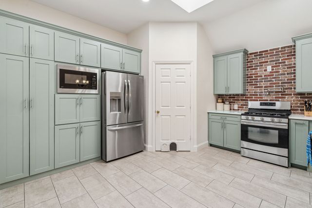 8008 Still Springs Drive, Plano, TX 75025