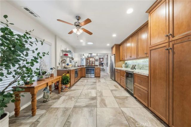 195 Knoll, Big Bear Lake, CA 92315