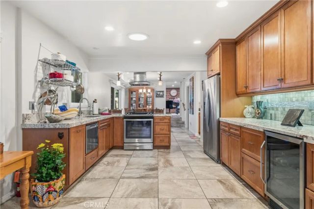 195 Knoll, Big Bear Lake, CA 92315