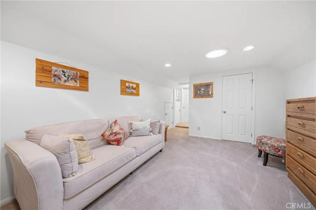 195 Knoll, Big Bear Lake, CA 92315