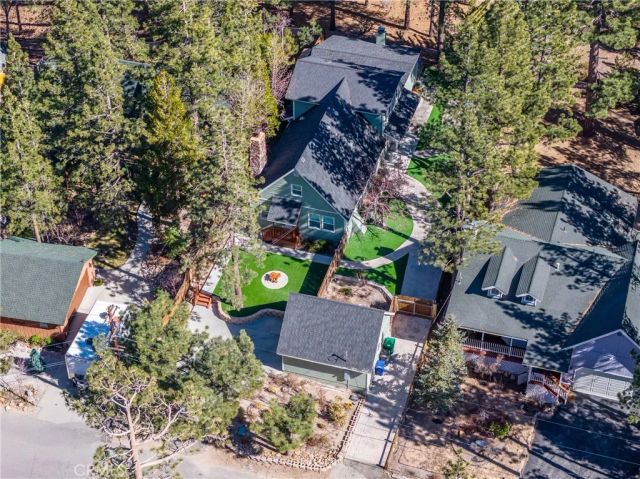195 Knoll, Big Bear Lake, CA 92315