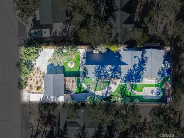 195 Knoll, Big Bear Lake, CA 92315