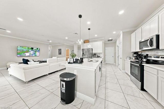 1029 NW 34th AVE, Cape Coral, FL 33993