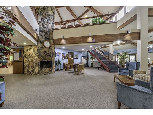 13775 Sw SCHOLLS FERRY Rd 106, Beaverton, OR 97008