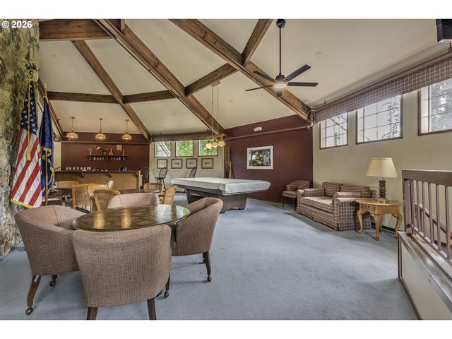 13775 Sw SCHOLLS FERRY Rd 106, Beaverton, OR 97008