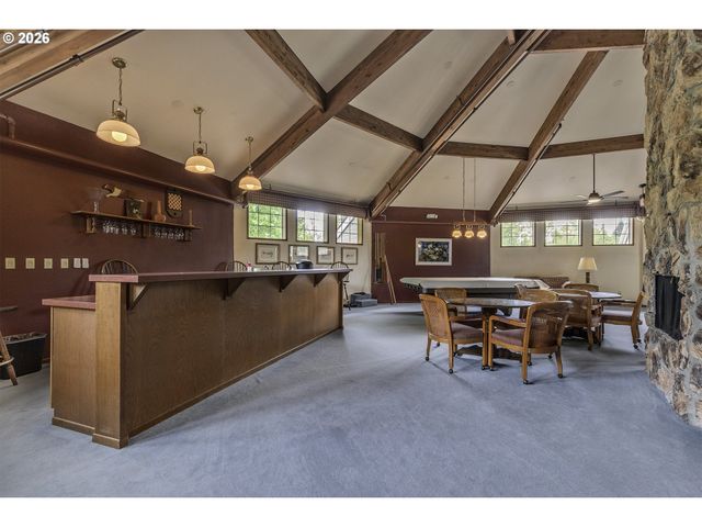 13775 Sw SCHOLLS FERRY Rd 106, Beaverton, OR 97008