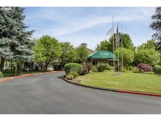 13775 Sw SCHOLLS FERRY Rd 106, Beaverton, OR 97008