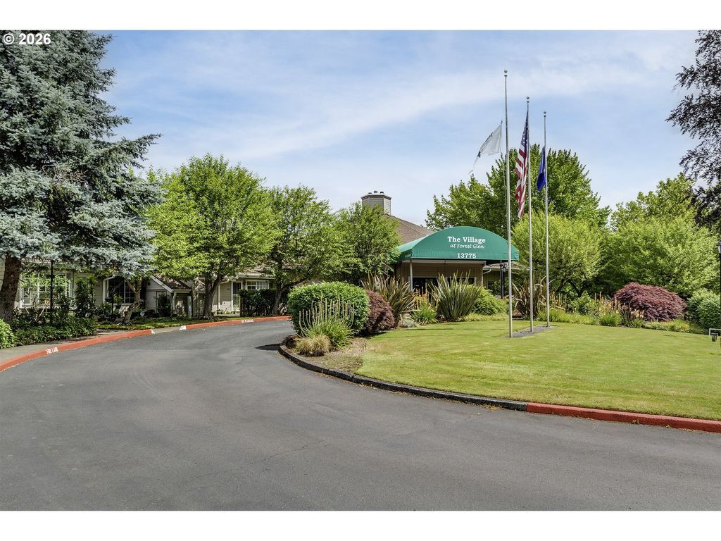 13775 Sw SCHOLLS FERRY Rd 106, Beaverton, OR 97008