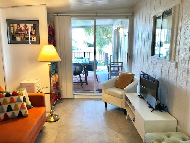 74711 Dillon Rd Spc 21, Desert Hot Springs, CA 92241