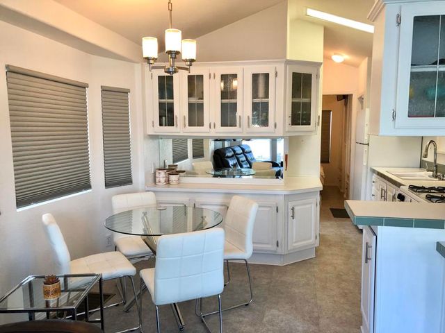 74711 Dillon Rd Spc 21, Desert Hot Springs, CA 92241