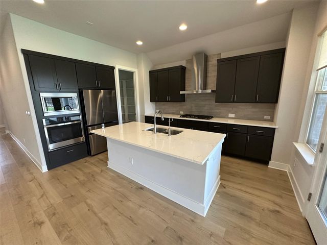 2504 Dapple Gray LN, Leander, TX 78641