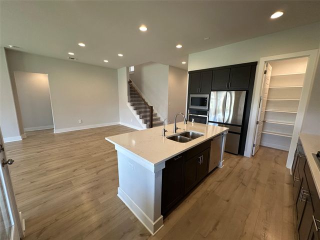 2504 Dapple Gray LN, Leander, TX 78641