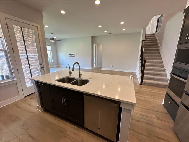 2504 Dapple Gray LN, Leander, TX 78641