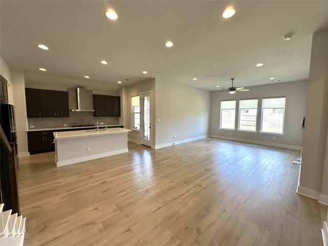 2504 Dapple Gray LN, Leander, TX 78641