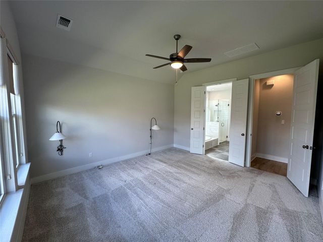 2504 Dapple Gray LN, Leander, TX 78641