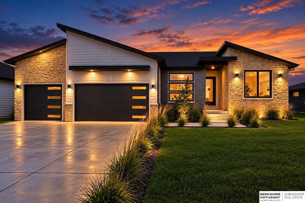 3520 Tree Line Drive, Lincoln, NE 68516