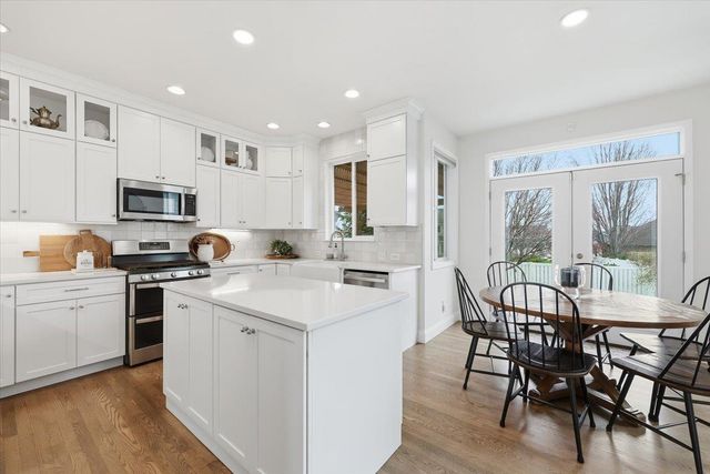 17405 E Morningside Ln, Greenacres, WA 99016