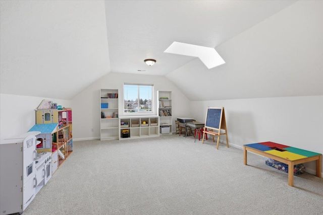 17405 E Morningside Ln, Greenacres, WA 99016