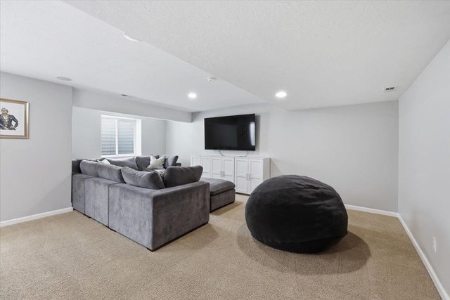 17405 E Morningside Ln, Greenacres, WA 99016