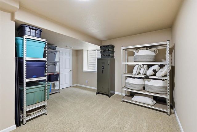 17405 E Morningside Ln, Greenacres, WA 99016