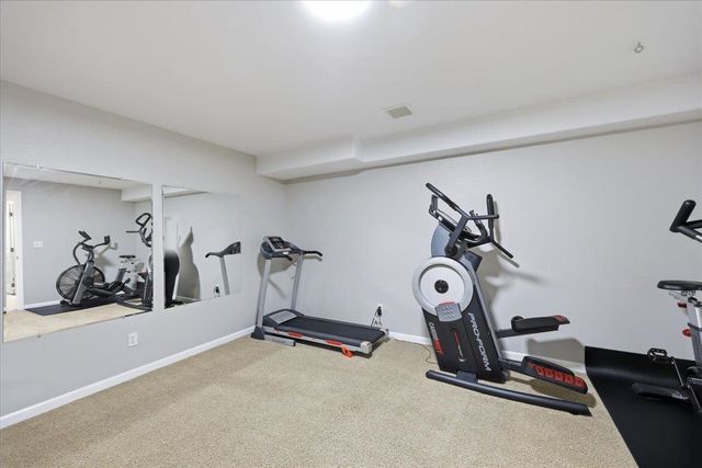 17405 E Morningside Ln, Greenacres, WA 99016