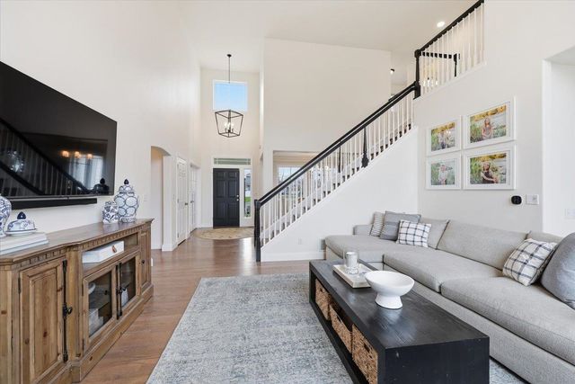 17405 E Morningside Ln, Greenacres, WA 99016