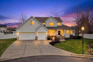 17405 E Morningside Ln, Greenacres, WA 99016