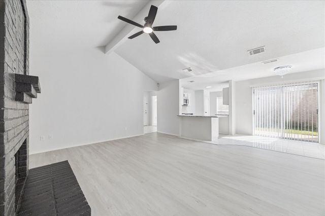 9330 Danforth Way, Houston, TX 77083