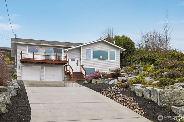 6111 Hawthorne Terrace NE NE, Tacoma, WA 98422