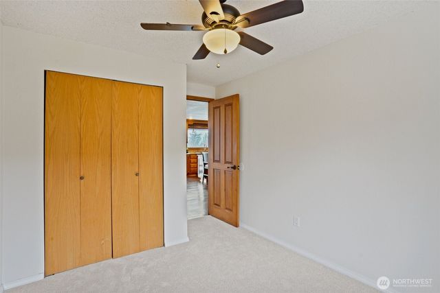 6111 Hawthorne Terrace NE NE, Tacoma, WA 98422