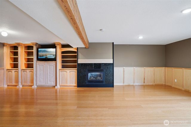 6111 Hawthorne Terrace NE NE, Tacoma, WA 98422