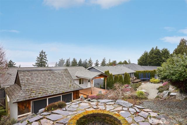 6111 Hawthorne Terrace NE NE, Tacoma, WA 98422