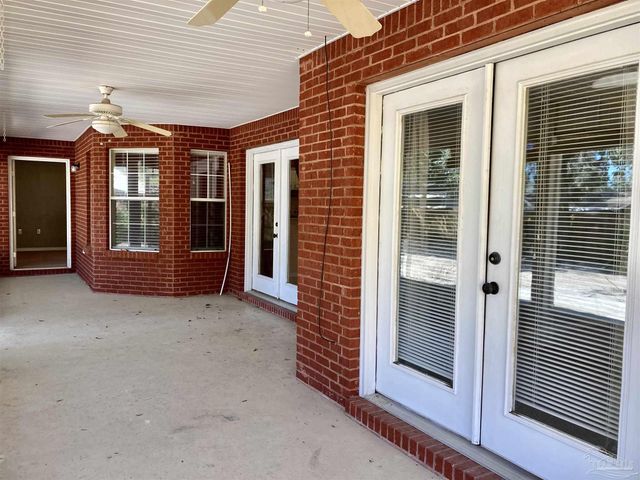 3146 Live Oak St, Navarre, FL 32566