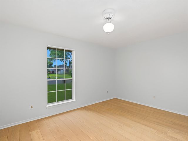15818 Castorglen Drive, Webster, TX 77598