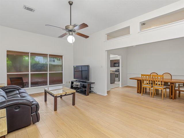 15818 Castorglen Drive, Webster, TX 77598