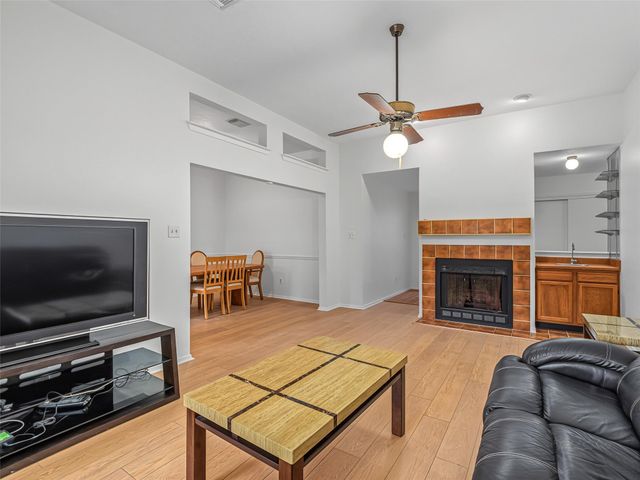 15818 Castorglen Drive, Webster, TX 77598