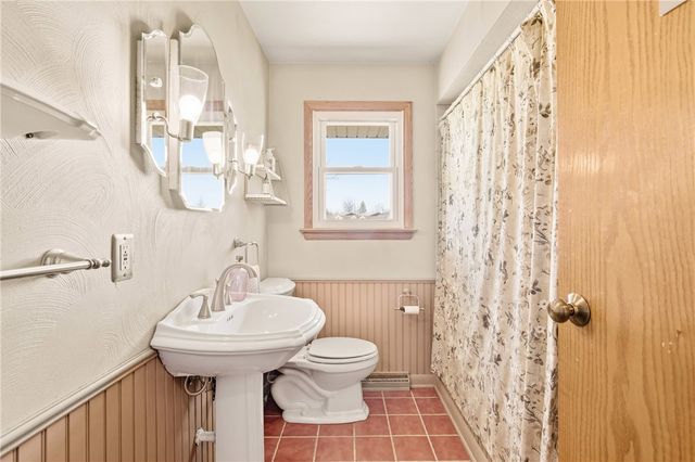 524 Dott Ave, Somerset Boro, PA 15501