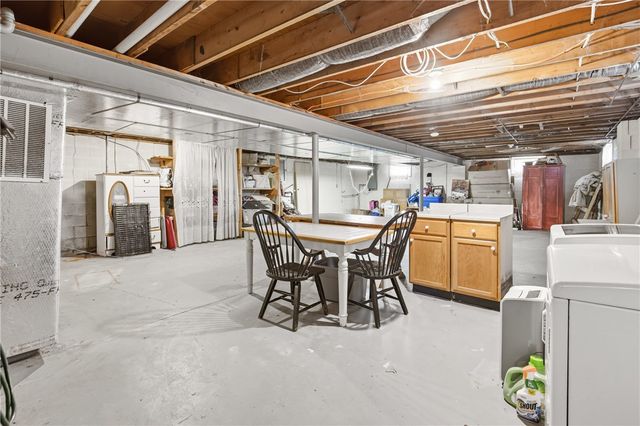 524 Dott Ave, Somerset Boro, PA 15501