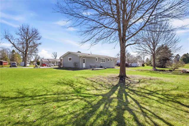 524 Dott Ave, Somerset Boro, PA 15501