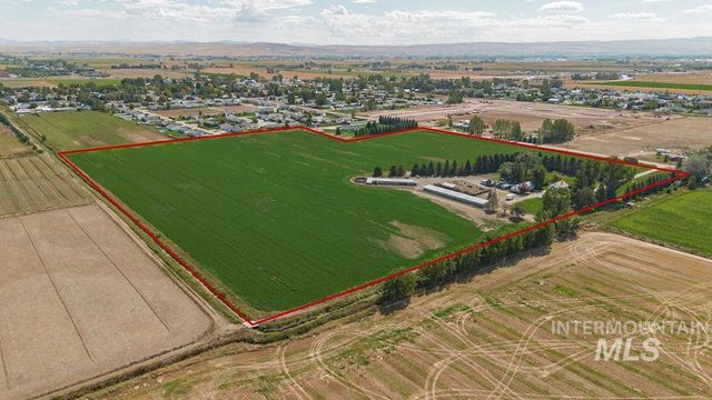2025 97th, Idaho Falls, ID 83401 property photo