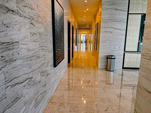 363 E Wacker Drive 2704, Chicago, IL 60601