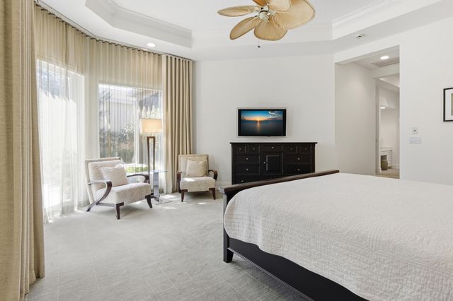 108 Via Paradisio, Palm Beach Gardens, FL 33418