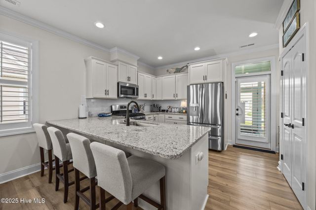 4073 Reunion Pointe Lane, New Bern, NC 28562