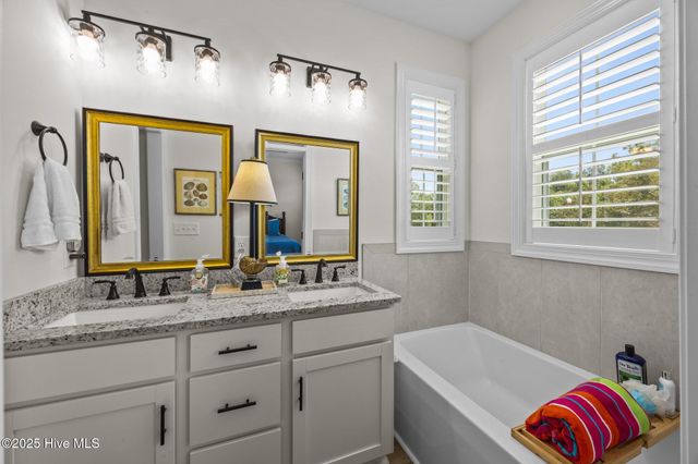 4073 Reunion Pointe Lane, New Bern, NC 28562