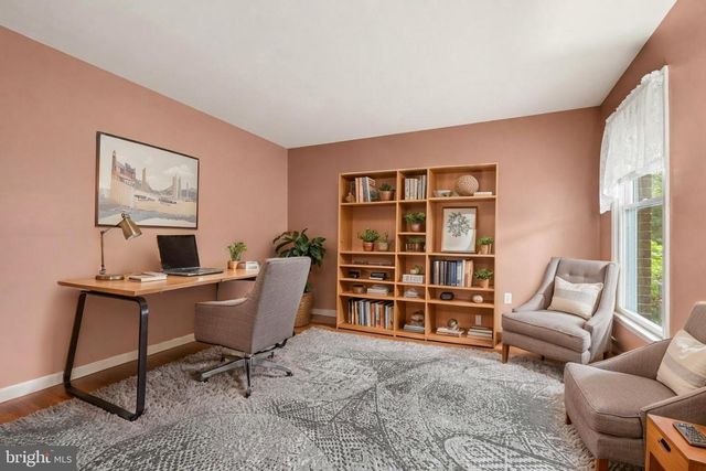 4480 JASMINE DR, Bethlehem, PA 18020