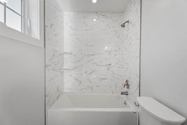 34 Ivy Hill Road 34, Waterford, CT 06385