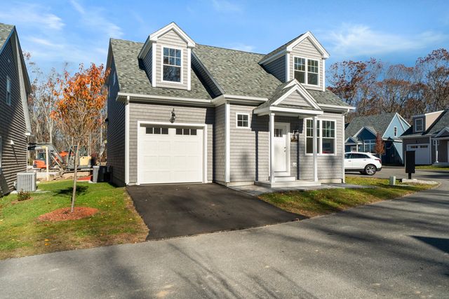 34 Ivy Hill Road 34, Waterford, CT 06385