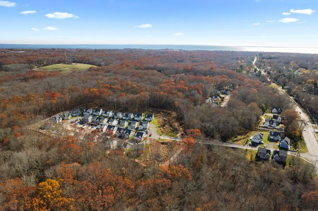 34 Ivy Hill Road 34, Waterford, CT 06385